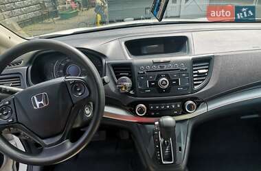 Внедорожник / Кроссовер Honda CR-V 2016 в 