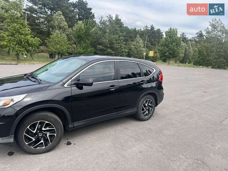 Внедорожник / Кроссовер Honda CR-V 2016 в Кременчуге