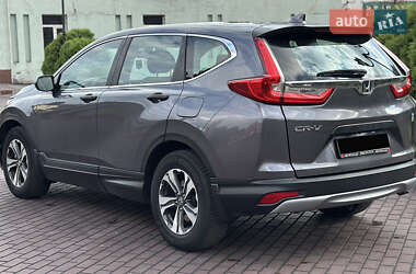 Позашляховик / Кросовер Honda CR-V 2017 в 