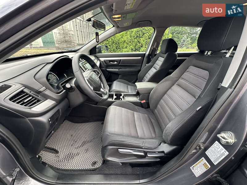 Внедорожник / Кроссовер Honda CR-V 2017 в Днепре