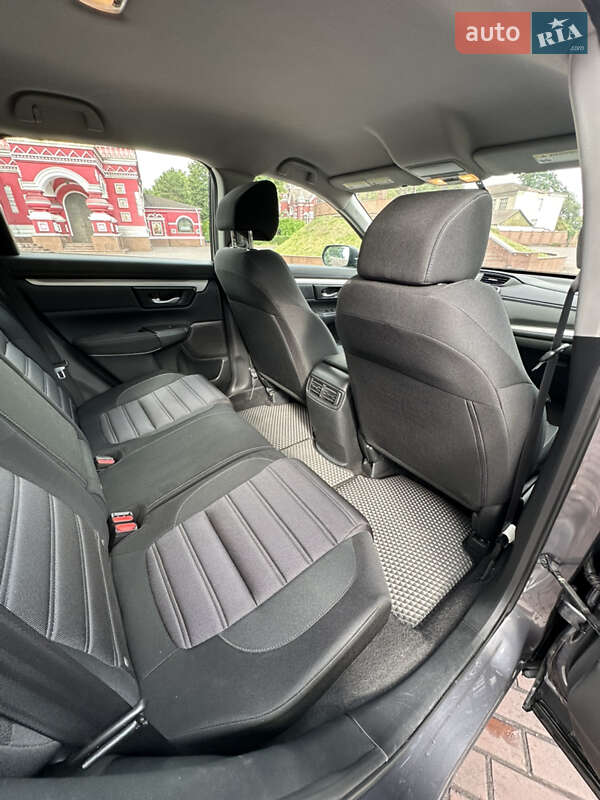 Внедорожник / Кроссовер Honda CR-V 2017 в Днепре