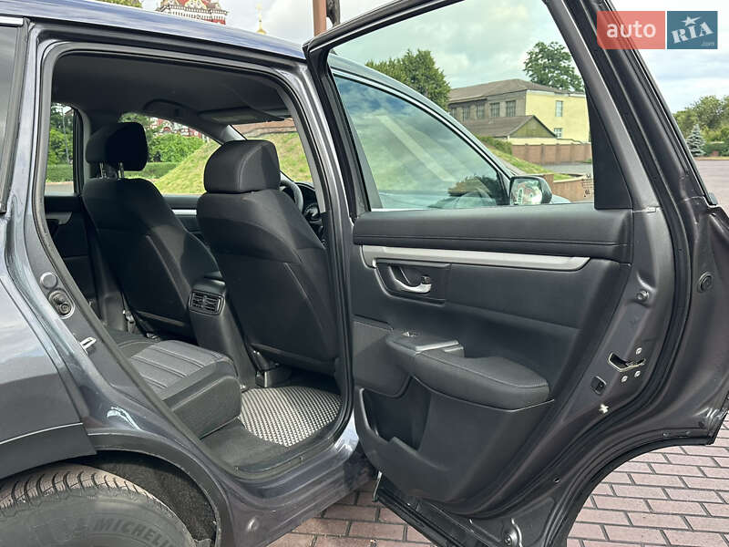 Внедорожник / Кроссовер Honda CR-V 2017 в Днепре