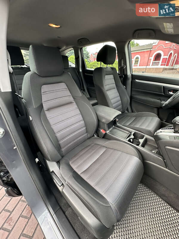 Внедорожник / Кроссовер Honda CR-V 2017 в Днепре