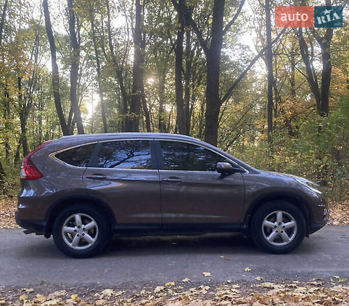 Позашляховик / Кросовер Honda CR-V 2015 в Львові фото 6 Позашляховик / Кросовер Honda CR-V 2015 в Львові