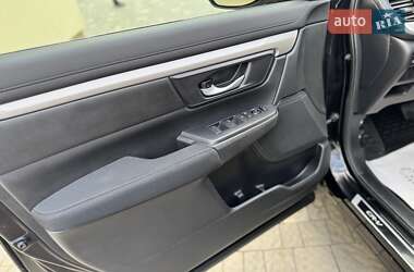 Внедорожник / Кроссовер Honda CR-V 2019 в 