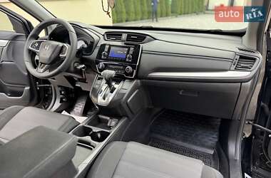 Внедорожник / Кроссовер Honda CR-V 2019 в 