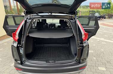 Внедорожник / Кроссовер Honda CR-V 2019 в 
