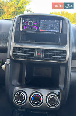 Внедорожник / Кроссовер Honda CR-V 2003 в 
