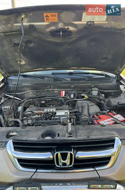 Внедорожник / Кроссовер Honda CR-V 2003 в 