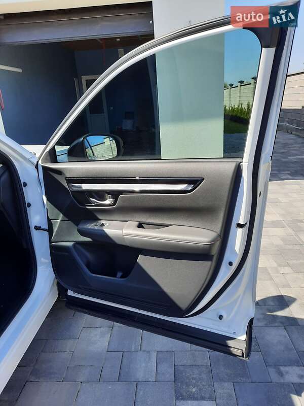 Внедорожник / Кроссовер Honda CR-V 2022 в Ровно фото 12 Внедорожник / Кроссовер Honda CR-V 2022 в Ровно