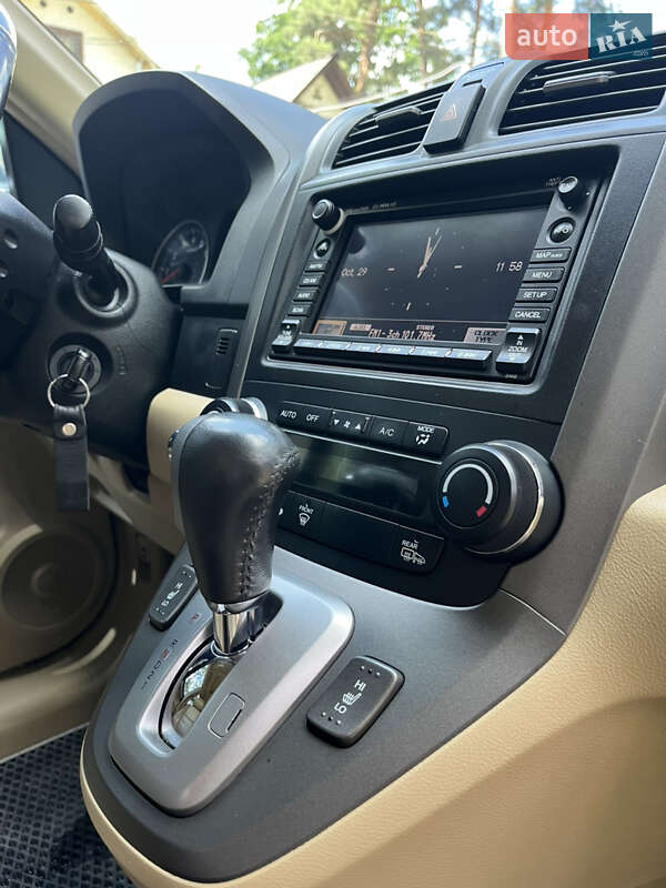 Позашляховик / Кросовер Honda CR-V 2010 в Житомирі