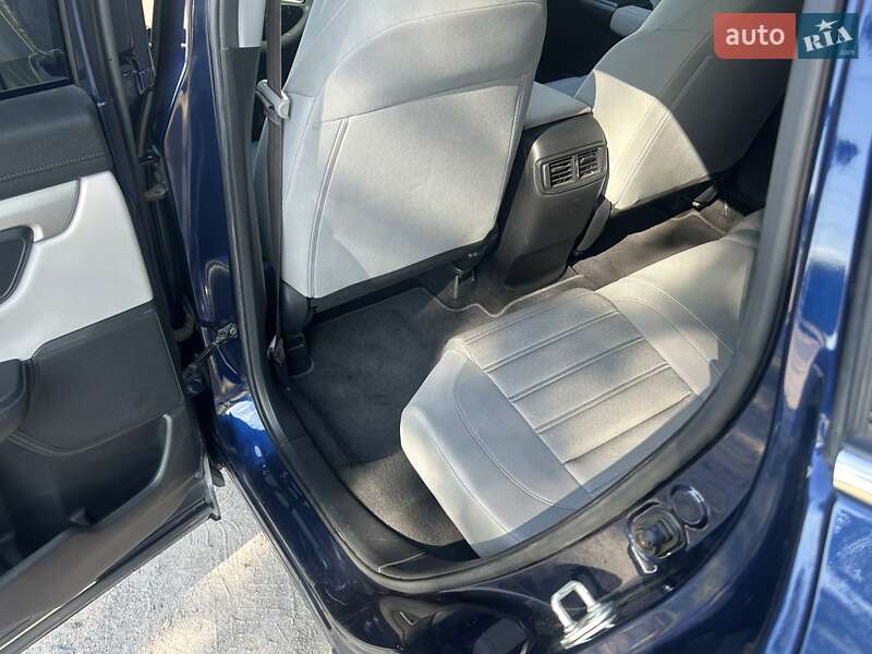 Позашляховик / Кросовер Honda CR-V 2017 в Білій Церкві