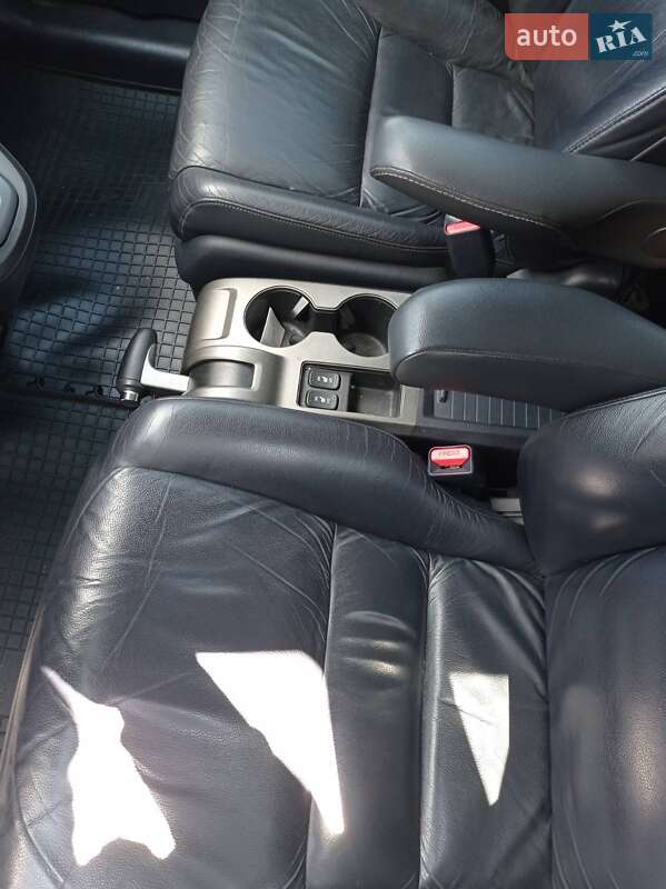 Внедорожник / Кроссовер Honda CR-V 2011 в Виннице