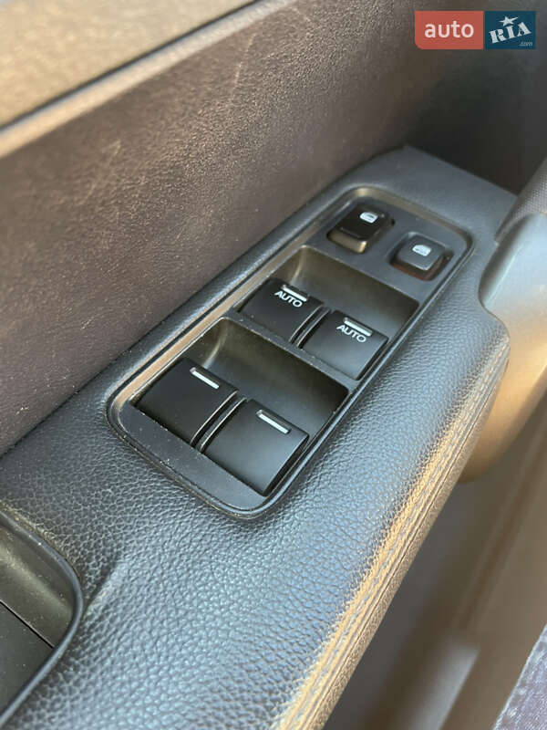 Позашляховик / Кросовер Honda CR-V 2010 в Харкові фото 14 Позашляховик / Кросовер Honda CR-V 2010 в Харкові