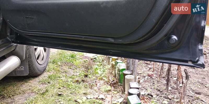 Позашляховик / Кросовер Honda CR-V 2006 в Острозі