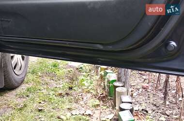 Внедорожник / Кроссовер Honda CR-V 2006 в 