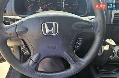 Внедорожник / Кроссовер Honda CR-V 2006 в 