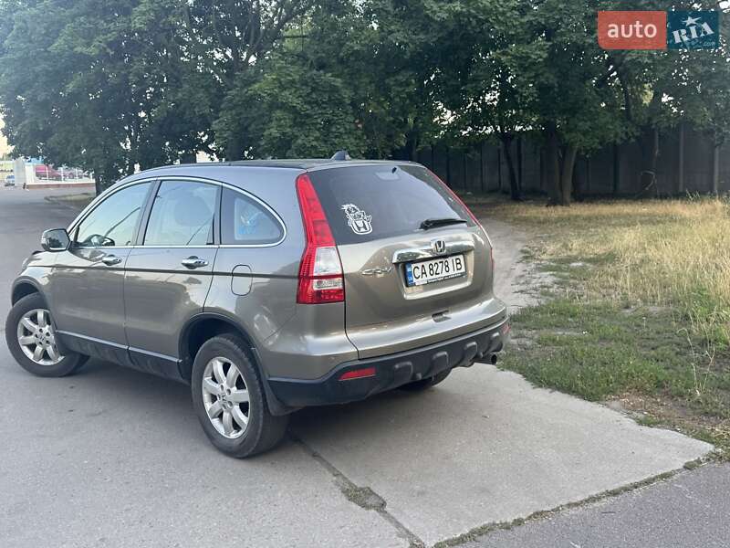 Внедорожник / Кроссовер Honda CR-V 2008 в Черкассах