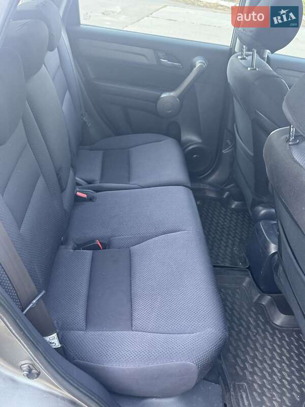 Внедорожник / Кроссовер Honda CR-V 2008 в Черкассах
