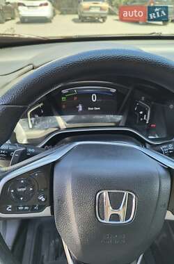 Внедорожник / Кроссовер Honda CR-V 2021 в 