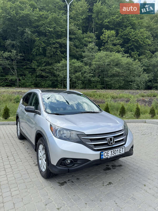 Внедорожник / Кроссовер Honda CR-V 2013 в Черновцах