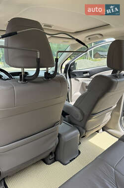 Позашляховик / Кросовер Honda CR-V 2013 в 