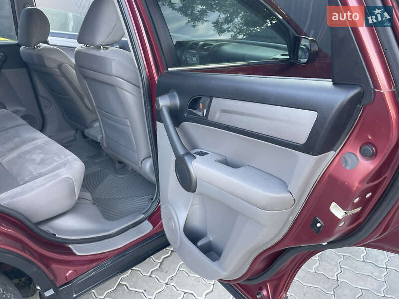 Внедорожник / Кроссовер Honda CR-V 2010 в Меденичах