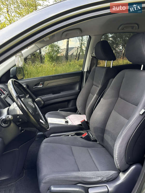 Внедорожник / Кроссовер Honda CR-V 2010 в Радивилове