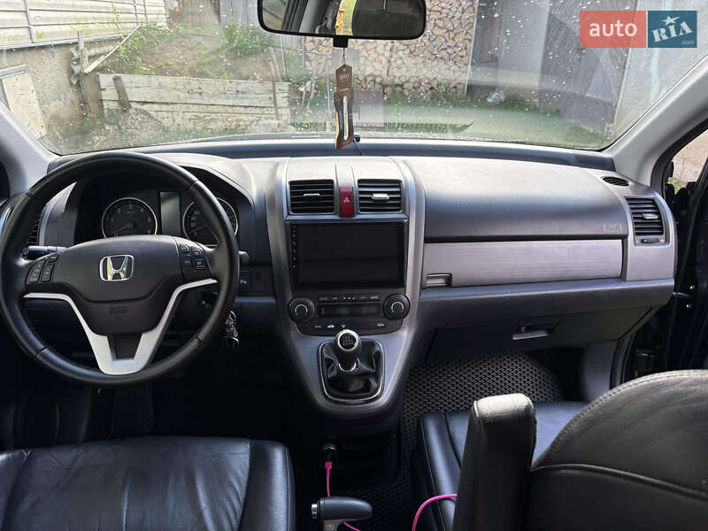 Внедорожник / Кроссовер Honda CR-V 2006 в Хырове