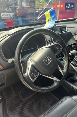 Внедорожник / Кроссовер Honda CR-V 2018 в 