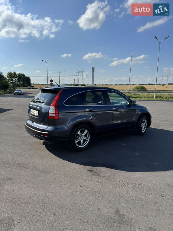 Внедорожник / Кроссовер Honda CR-V 2007 в Дубно