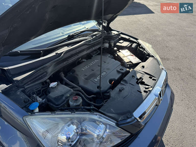 Внедорожник / Кроссовер Honda CR-V 2007 в Дубно