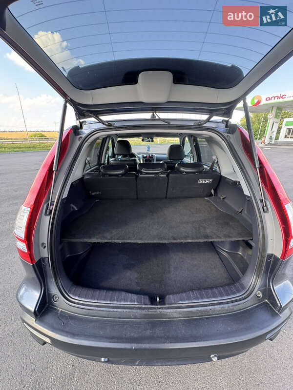 Внедорожник / Кроссовер Honda CR-V 2007 в Дубно
