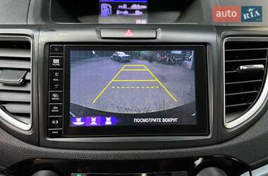 Внедорожник / Кроссовер Honda CR-V 2015 в 