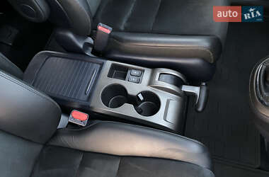 Внедорожник / Кроссовер Honda CR-V 2012 в 