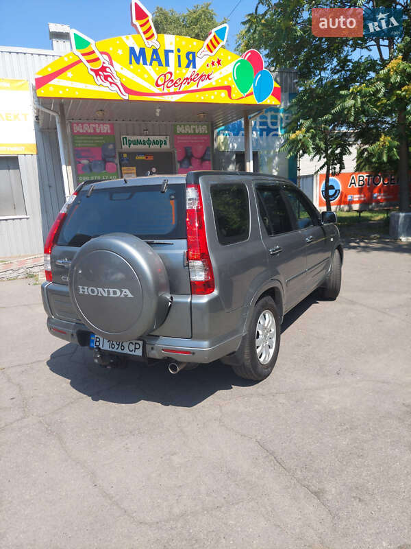 Внедорожник / Кроссовер Honda CR-V 2006 в Кременчуге