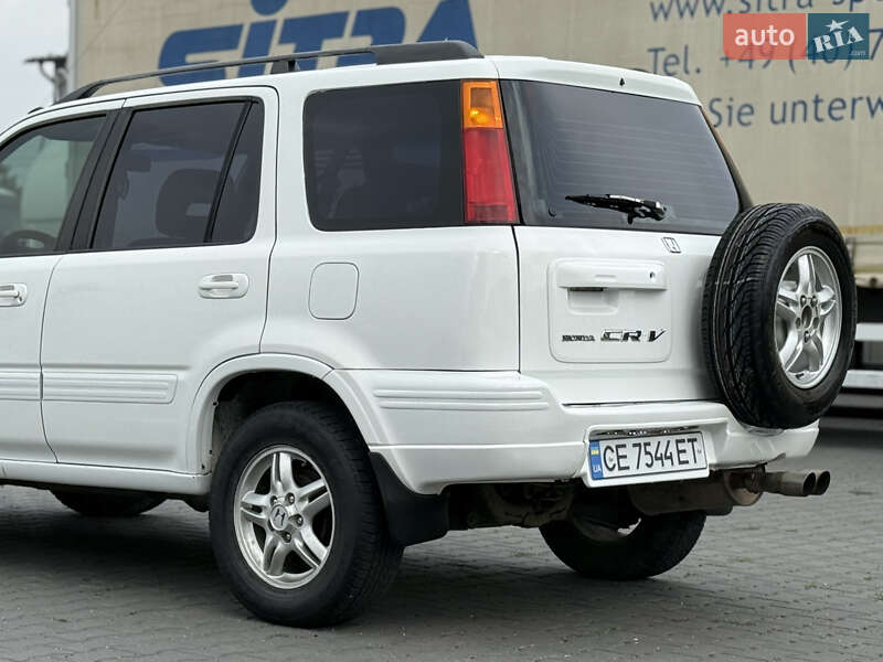 Внедорожник / Кроссовер Honda CR-V 1998 в Черновцах