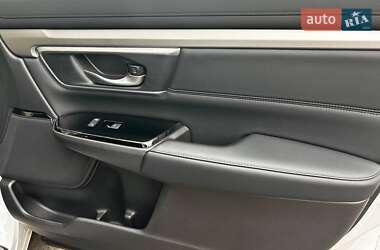 Внедорожник / Кроссовер Honda CR-V 2020 в 