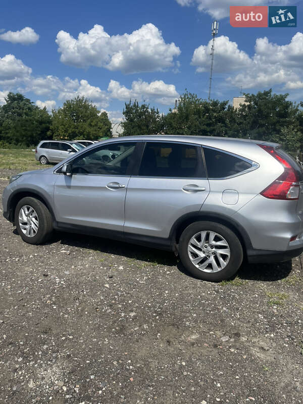 Внедорожник / Кроссовер Honda CR-V 2016 в Киеве