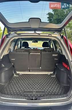 Внедорожник / Кроссовер Honda CR-V 2011 в 