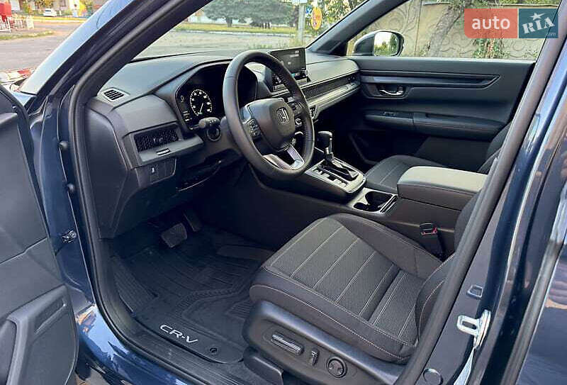Внедорожник / Кроссовер Honda CR-V 2023 в Киеве