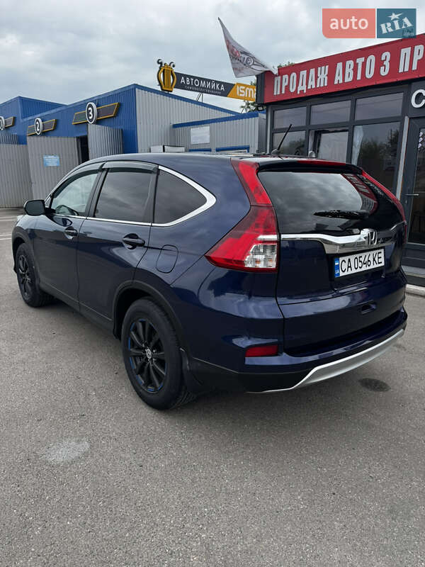 Внедорожник / Кроссовер Honda CR-V 2015 в Каменке