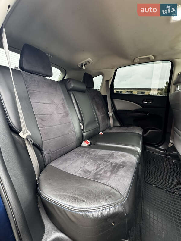 Внедорожник / Кроссовер Honda CR-V 2015 в Каменке