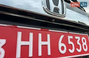 Внедорожник / Кроссовер Honda CR-V 2011 в 