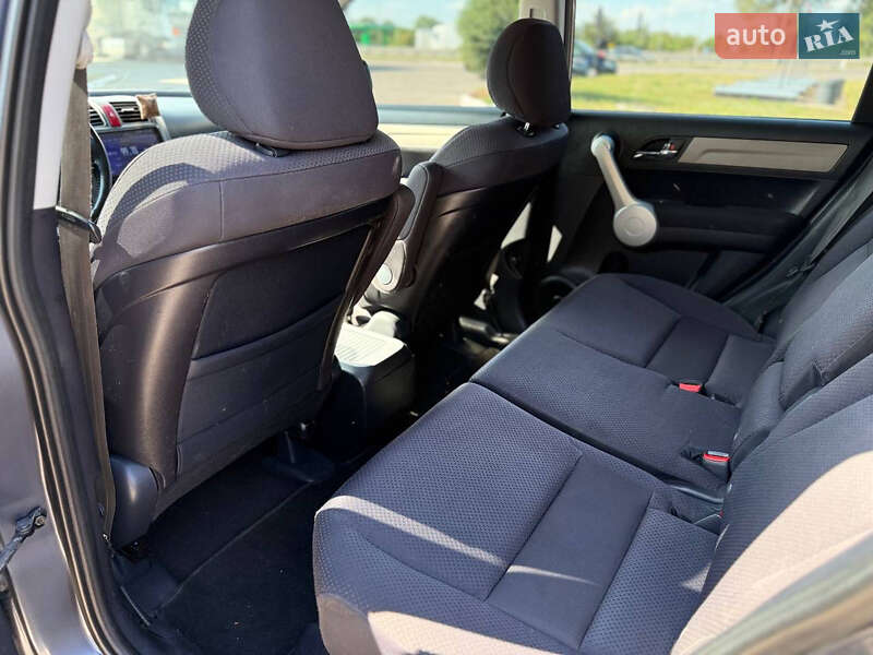 Внедорожник / Кроссовер Honda CR-V 2007 в Полтаве