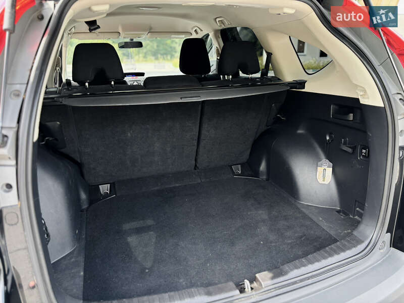 Внедорожник / Кроссовер Honda CR-V 2014 в Берегово