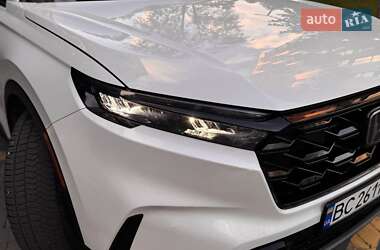 Позашляховик / Кросовер Honda CR-V 2023 в 