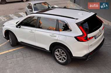 Позашляховик / Кросовер Honda CR-V 2023 в 