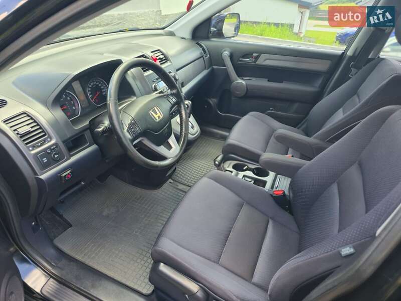 Внедорожник / Кроссовер Honda CR-V 2008 в Ирпене