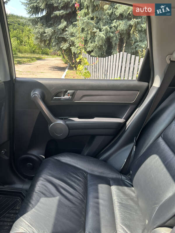 Позашляховик / Кросовер Honda CR-V 2008 в Лубнах